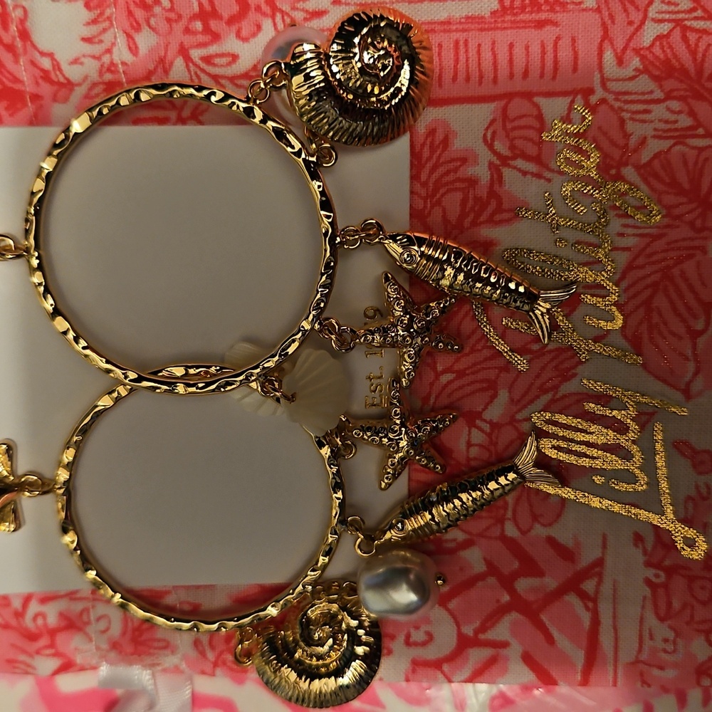 Lilly Pulitzer Pink and Gold Earrings - Picture 4 of 7